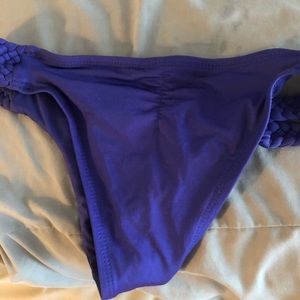 Looking for Vitamin a Chloe double braid